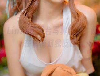 Joyce Lin2x的天台写真合集，像是有人在悄悄对我眨眼